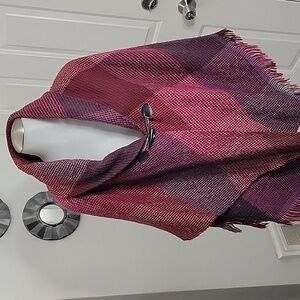 Accessory St. Plaid Toggle Button Knit Blanket Cape One Size